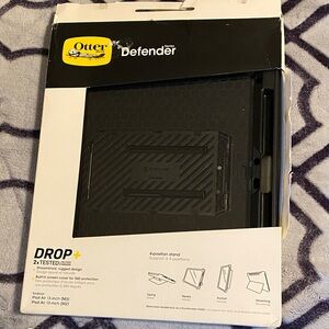 OtterBox Defender Series Unicorn Beetle Black Tablet Case